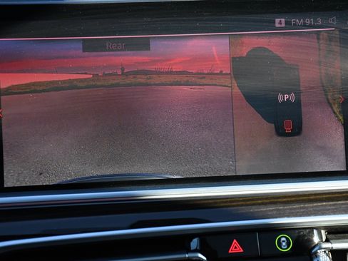 Used 2021 BMW X5 xDrive40i w/ Premium Package image 14