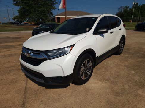 Used 2017 Honda CR-V LX image 9