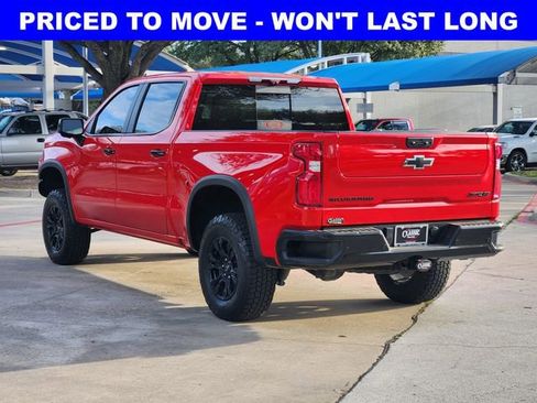 Used 2025 Chevrolet Silverado 1500 ZR2 w/ Technology Package AWD/4WD image 3