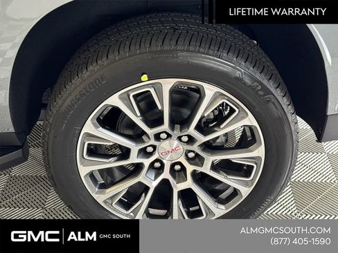 New 2026 GMC Yukon XL Denali AWD/4WD image 21