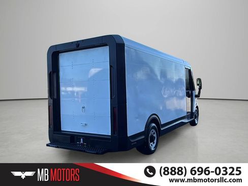 Used 2023 Chevrolet Brightdrop 600 w/ Active Safety Package 2 AWD/4WD image 4