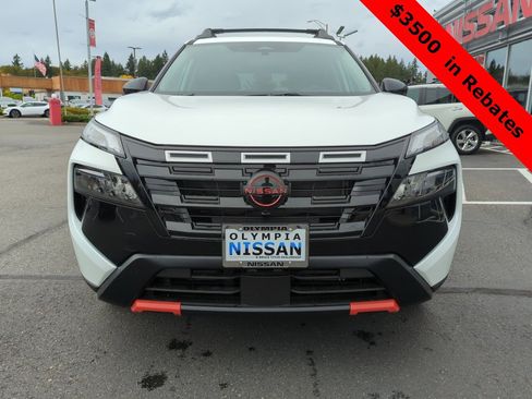 New 2026 Nissan Rogue SV image 7