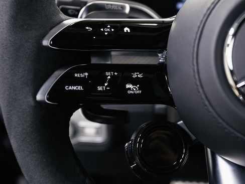 Used 2025 Mercedes-Benz GLS 63 AMG GLS 63 AMG image 11