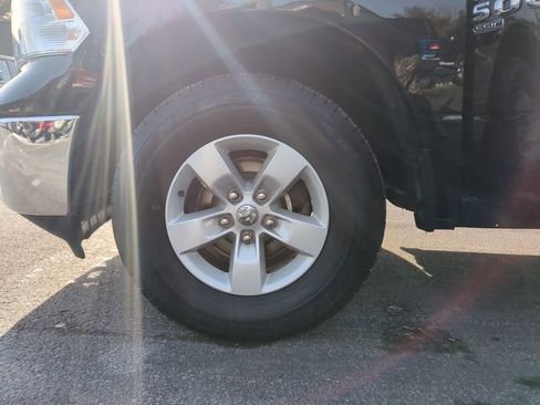 Used 2024 RAM 1500 Classic SLT image 27