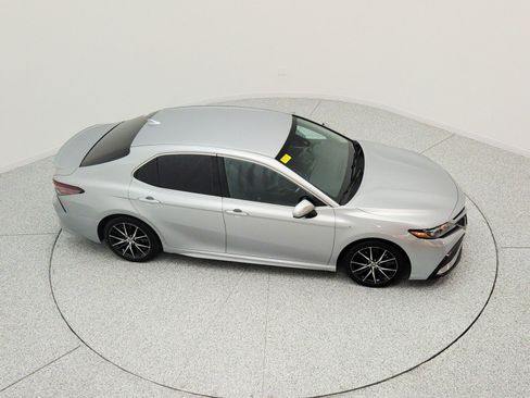 Used 2021 Toyota Camry SE FWD image 24