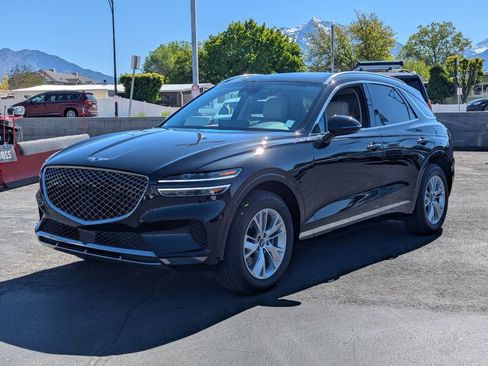 Used 2022 Genesis GV70 2.5T AWD/4WD image 9