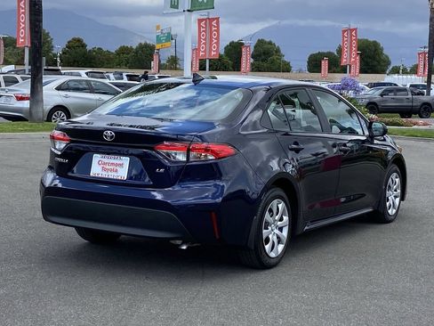 Certified 2026 Toyota Corolla LE FWD image 43