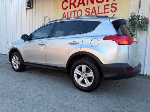 Used 2013 Toyota RAV4 XLE FWD image 10
