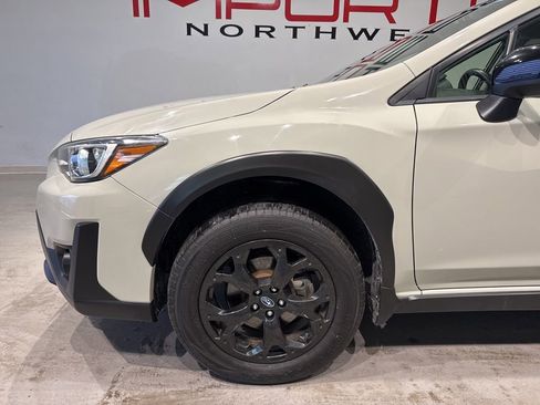 Used 2023 Subaru Crosstrek 2.0i Premium w/ Popular Package #3 image 6