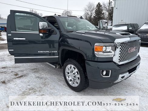 Used 2017 GMC Sierra 2500 Denali w/ Duramax Plus Package image 35