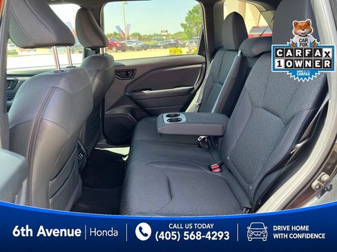 Used 2025 Subaru Forester Premium AWD/4WD image 21