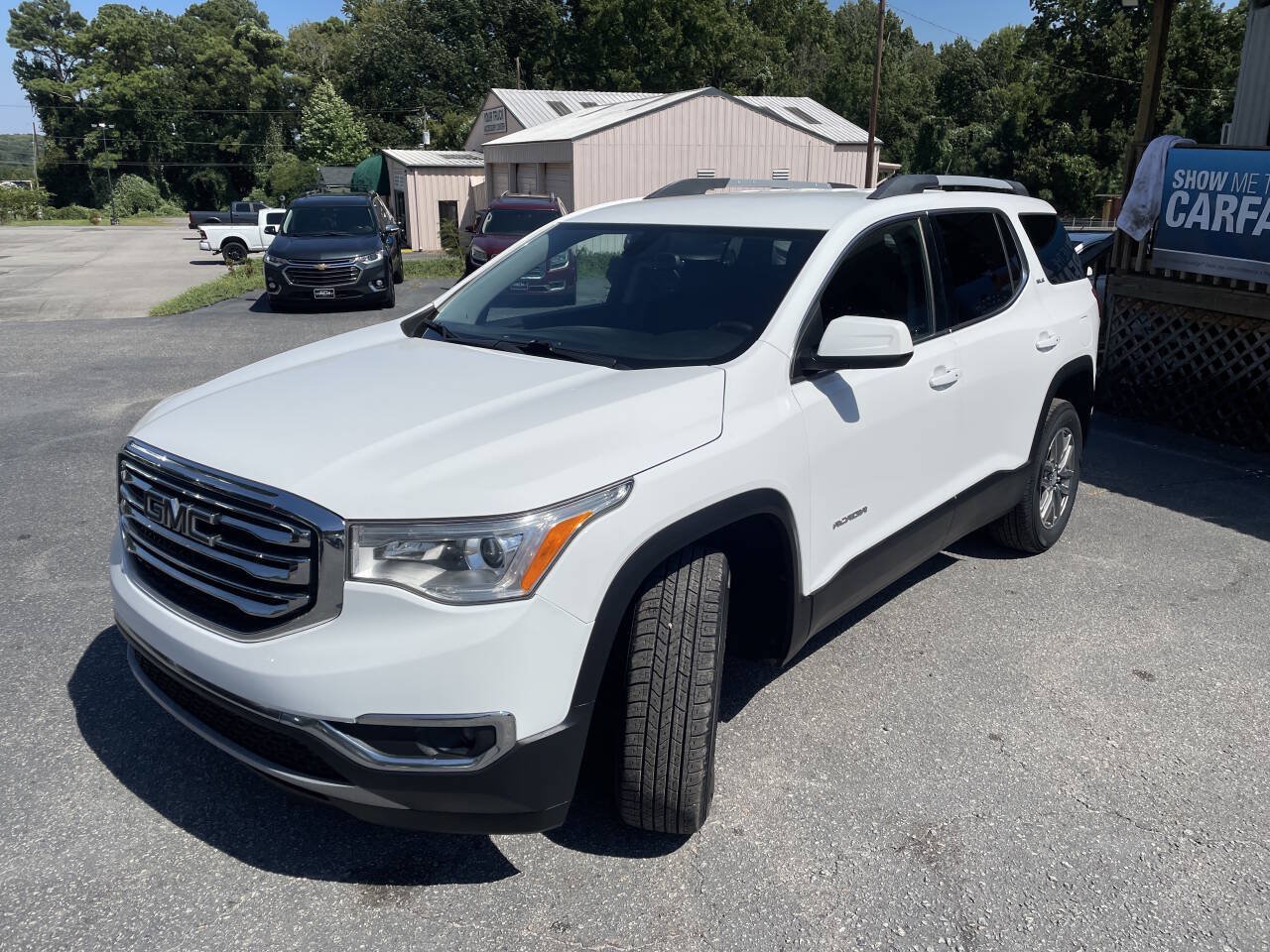Used 2019 GMC Acadia SLE AWD/4WD image 3