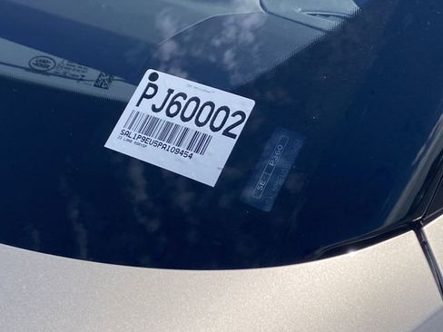 Used 2023 Land Rover Range Rover Sport SE image 33