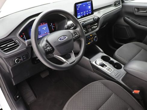 Used 2025 Ford Escape Active image 13