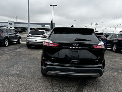 Used 2024 Ford Edge SEL AWD/4WD image 4