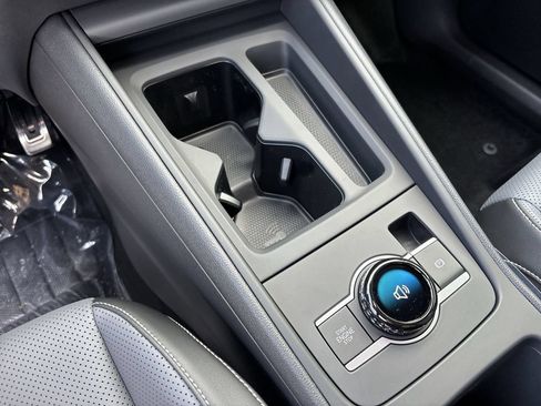 New 2026 Volkswagen Tiguan SE R-Line FWD image 25