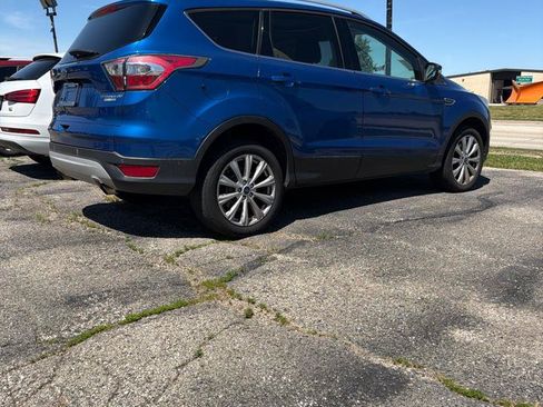 Used 2017 Ford Escape Titanium w/ Equipment Group 301A AWD/4WD image 6