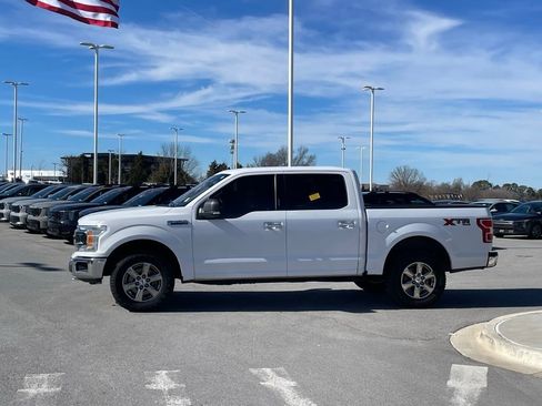 Used 2020 Ford F150 XLT w/ Equipment Group 301A Mid AWD/4WD image 4