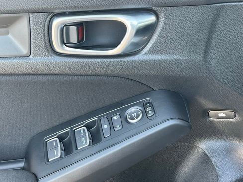 Used 2025 Honda Civic Sport image 27