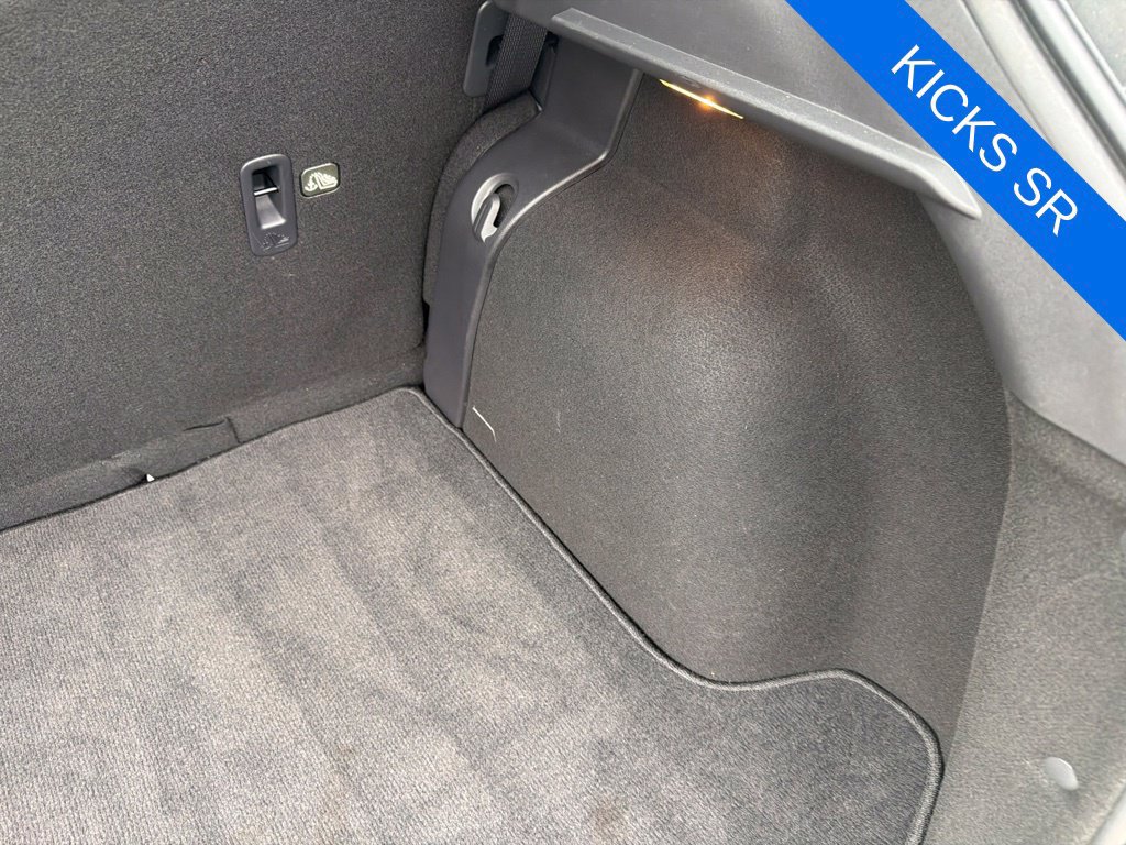 Used 2023 Nissan Kicks SR w/ SR Premium Package FWD image 27