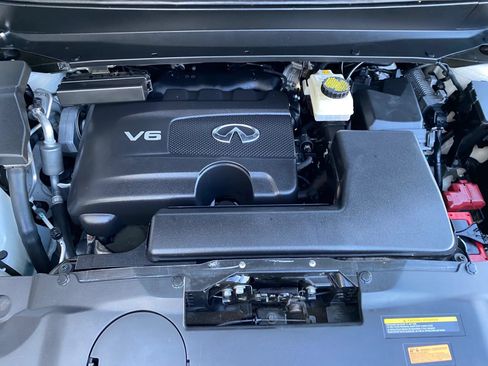 Used 2019 INFINITI QX60 Luxe w/ Essential Package AWD/4WD image 40