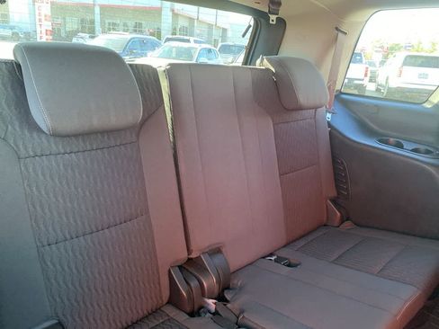 Used 2015 GMC Yukon SLE AWD/4WD image 22