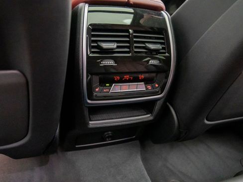 New 2026 BMW X6 xDrive40i w/ Executive Package image 19