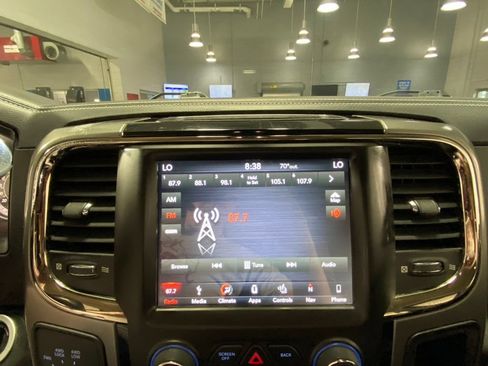 Used 2018 RAM 2500 Laramie w/ Sport Appearance Group AWD/4WD image 23
