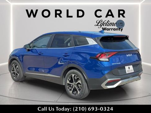 Used 2023 Kia Sportage EX FWD image 5