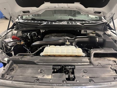 Used 2023 Ford F150 XLT image 9