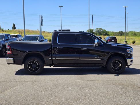 Used 2019 RAM 1500 Limited image 8