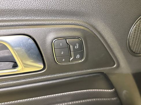 Used 2022 Ford Mustang GT Premium w/ Equipment Group 401A RWD image 21