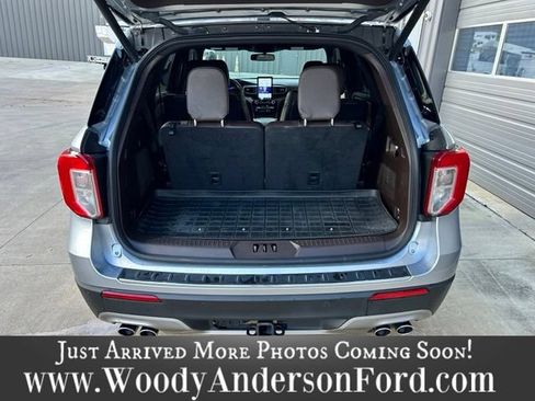 Used 2022 Ford Explorer King Ranch w/ Premium Technology Package AWD/4WD image 6