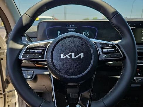 Used 2025 Kia Seltos S FWD image 30