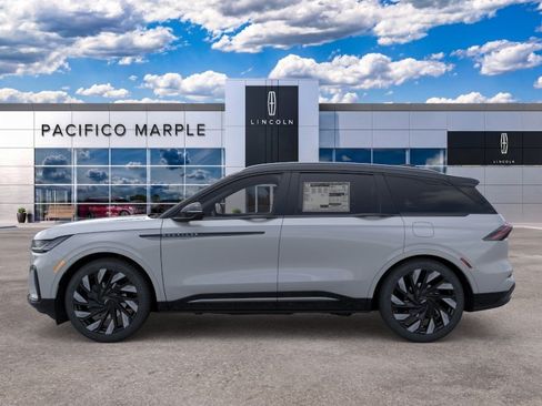 New 2026 Lincoln Nautilus Reserve w/ Jet Appearance Package AWD/4WD image 3