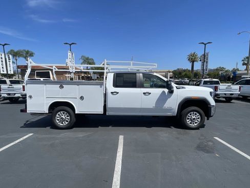 New 2026 GMC Sierra 2500 Pro w/ Convenience Package image 3