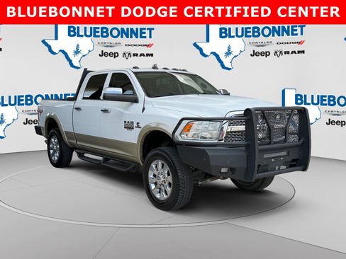 Used 2018 RAM 2500 Tradesman w/ Chrome Appearance Group AWD/4WD image 3