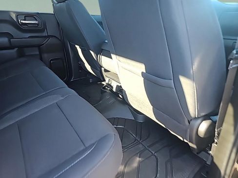 Used 2026 Chevrolet Silverado 1500 Custom image 25