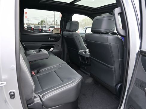 New 2026 Toyota Tundra Limited AWD/4WD image 14