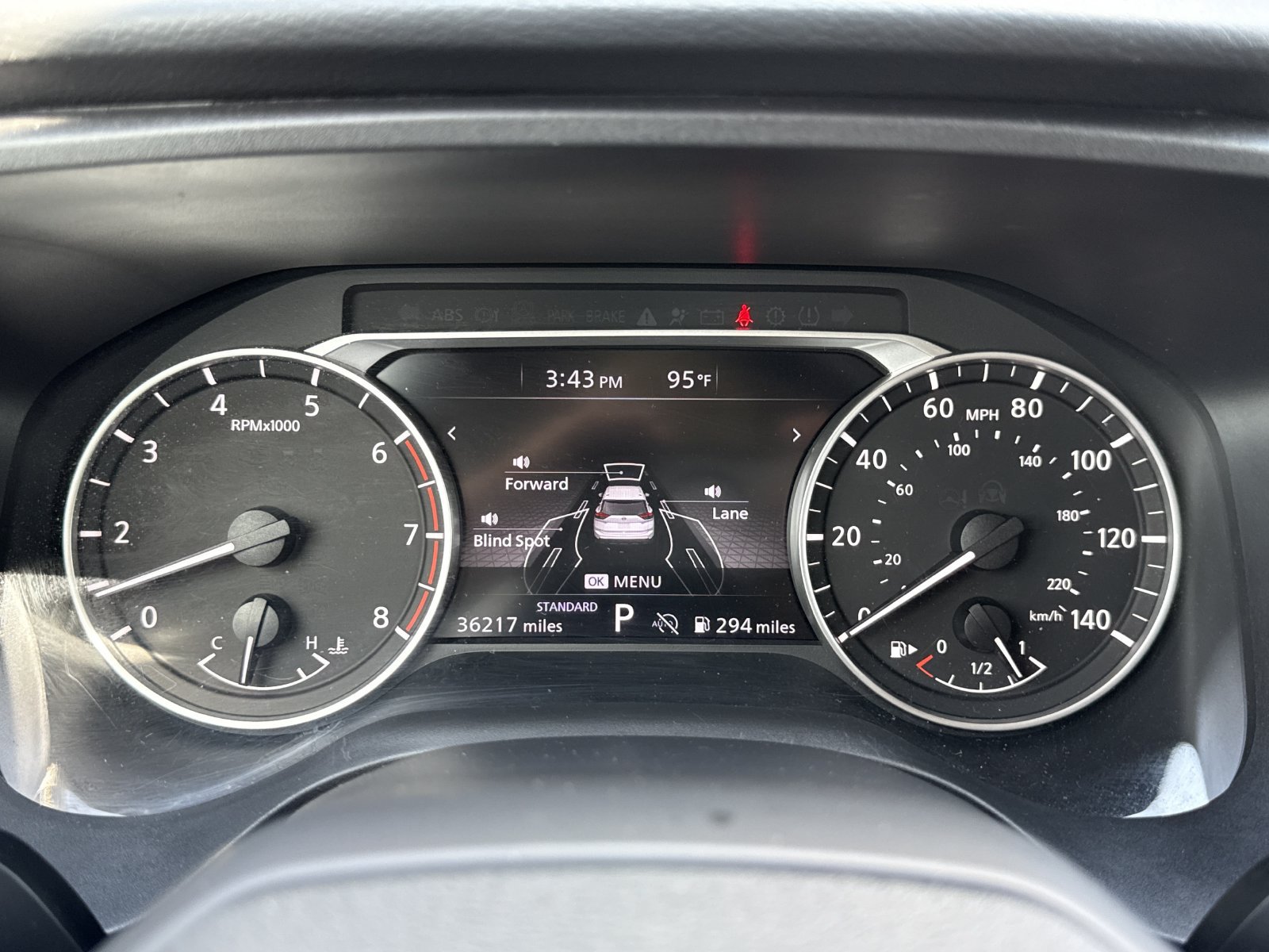 Used 2025 Nissan Rogue S FWD image 18