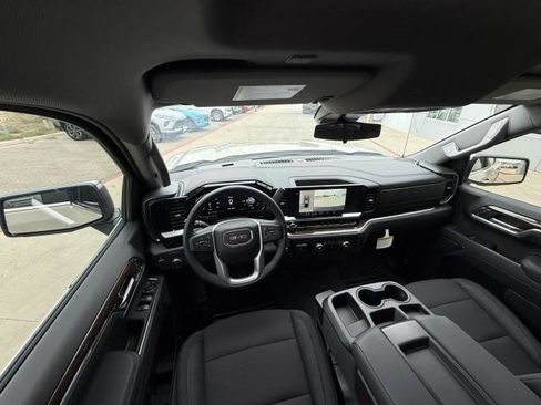 New 2026 GMC Sierra 1500 SLE w/ Preferred Package image 24