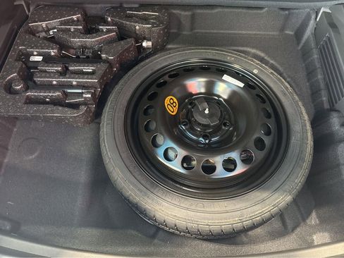 Used 2023 Chevrolet TrailBlazer LT image 34