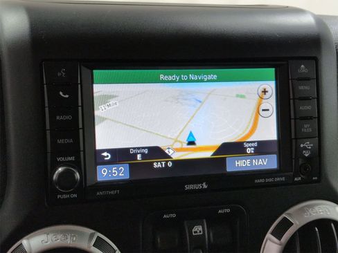 Certified 2017 Jeep Wrangler Unlimited Rubicon image 29