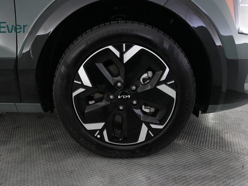 Used 2025 Kia Niro Wind FWD image 20