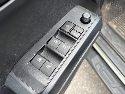 Used 2023 Toyota Tacoma SR AWD/4WD image 22