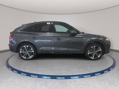 Used 2023 Audi Q5 2.0T Premium Plus w/ Premium Plus Package AWD/4WD image 6