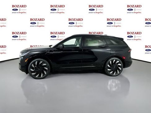 New 2026 Lincoln Nautilus Reserve w/ Jet Appearance Package AWD/4WD image 5