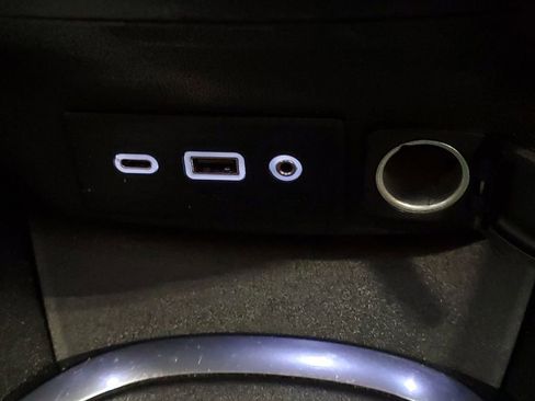 Used 2023 Chevrolet Malibu LT image 24