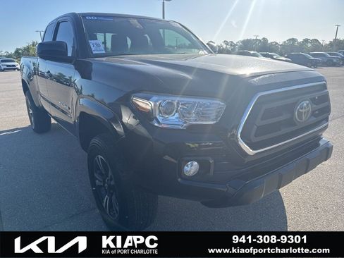 Used 2022 Toyota Tacoma SR5 image 1