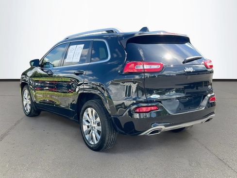Used 2016 Jeep Cherokee Overland w/ Technology Group FWD image 4